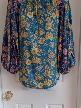 Current Air Colorblock Boho Peasant Shirt Medium NWT
